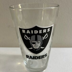Raiders Logo Pint Glass NFL Football Team